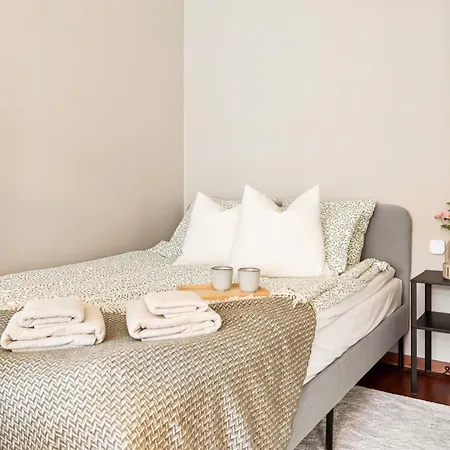 公寓 Modern Suites, Excellent Location In The Heart Of