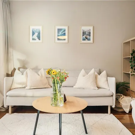 Modern Suites, Excellent Location In The Heart Of Apartament *